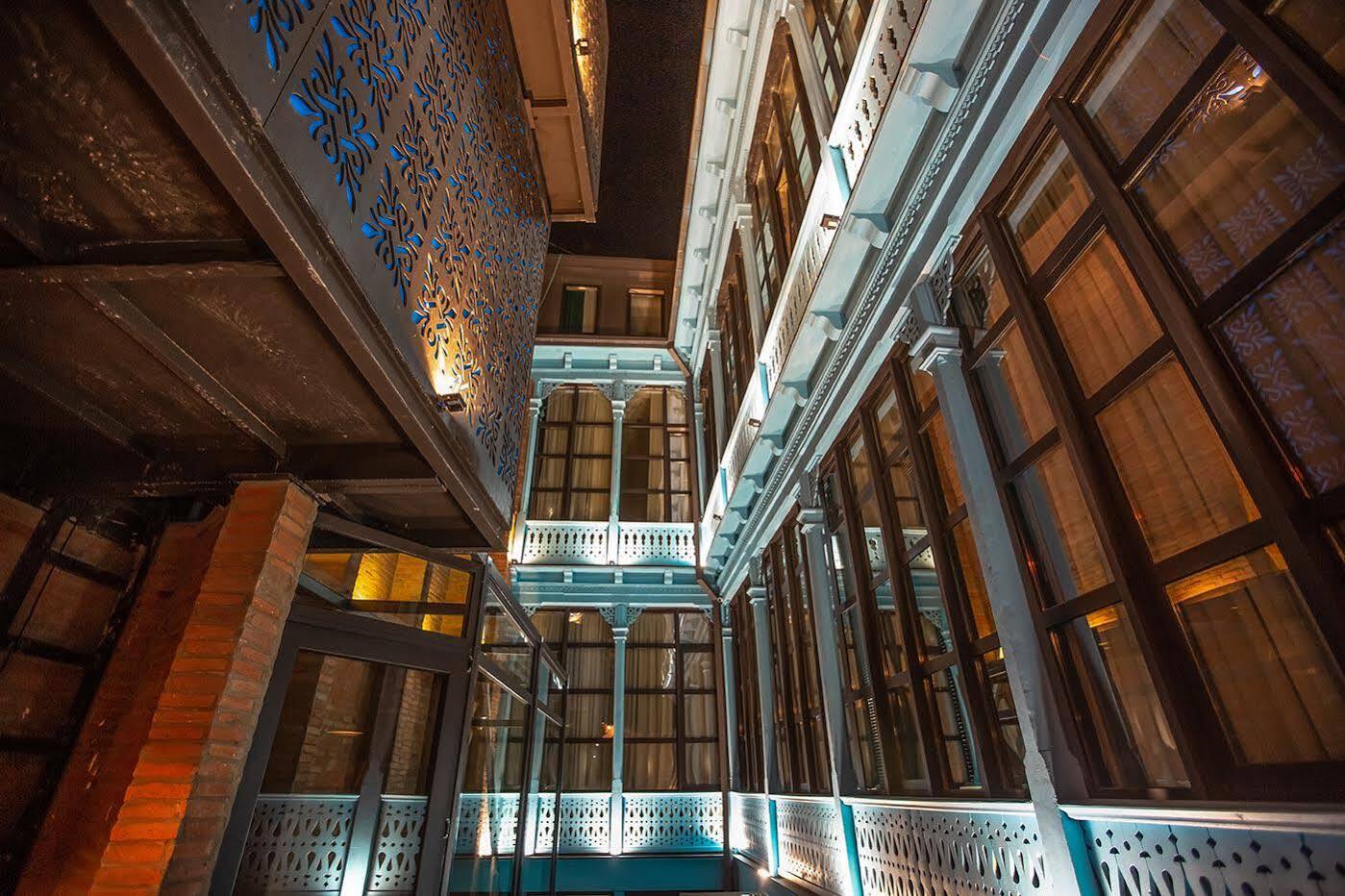Royal Inn Tbilisi Eksteriør billede