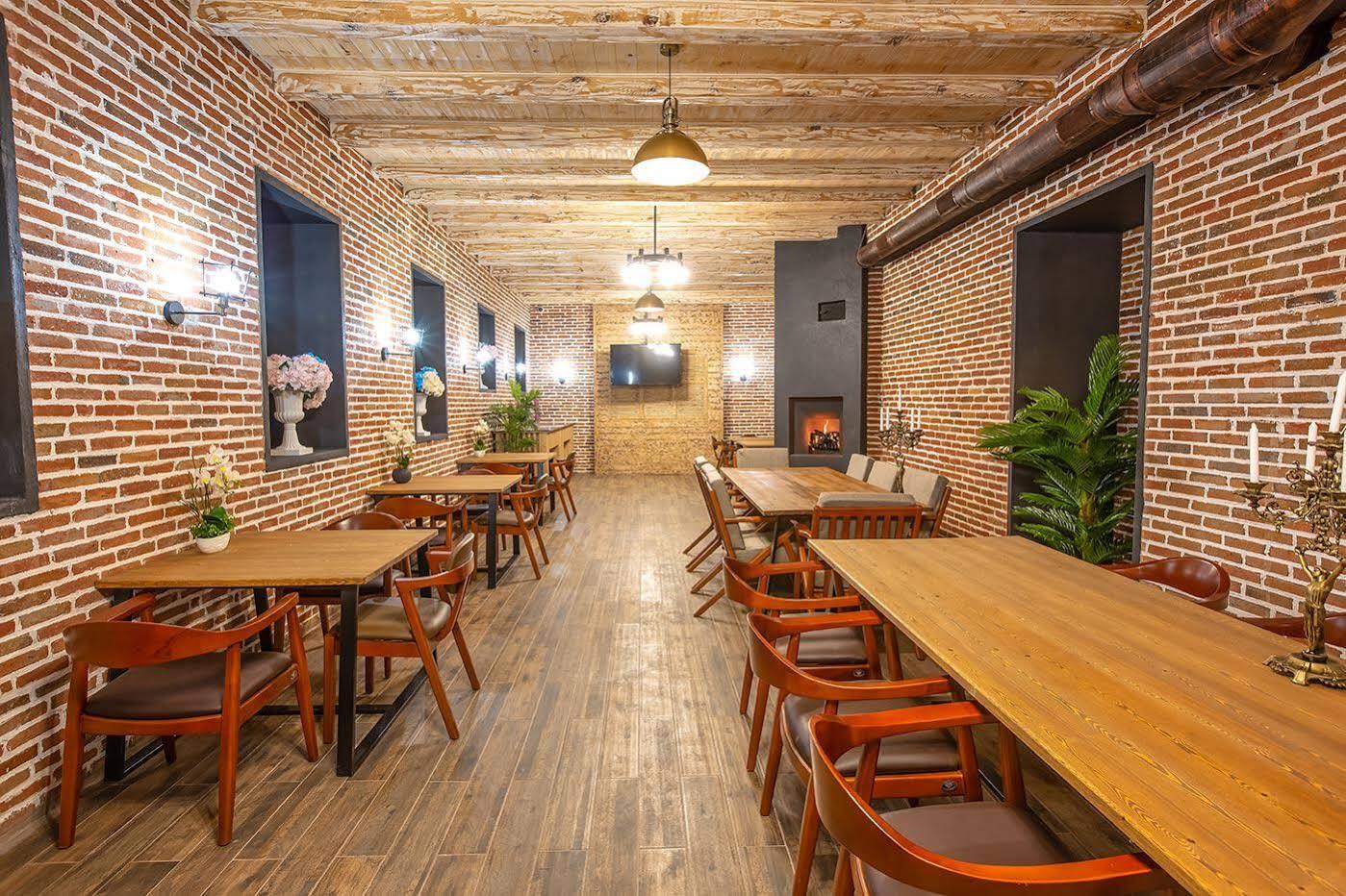 Royal Inn Tbilisi Eksteriør billede