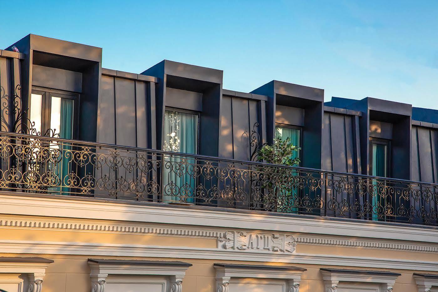 Royal Inn Tbilisi Eksteriør billede